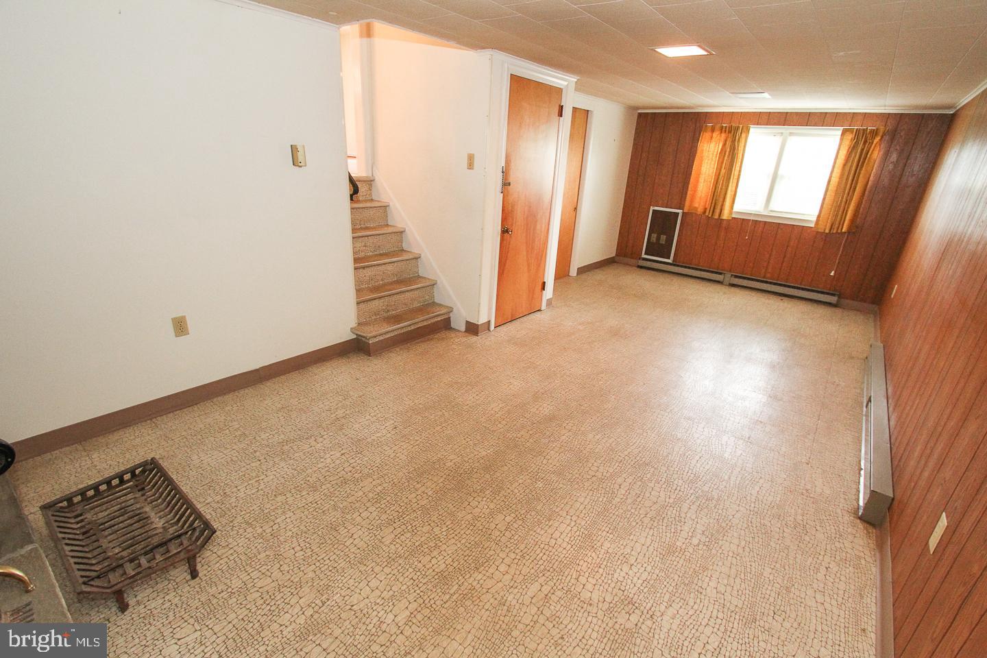 171 West Moyer Road Pottstown, PA 19464 - Photo 10 of 24 Gallery Image 10