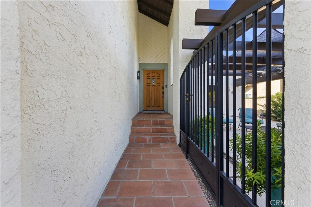 10453 Ironwood Street Rancho Cucamonga, CA 91730 - Photo 6 of 45