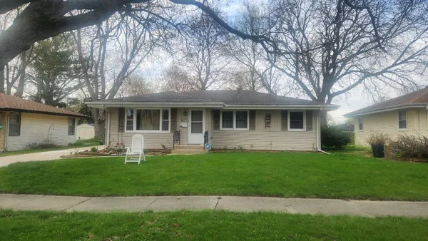 $214,900 | 2616 Karen Drive, Rockford, IL 61101