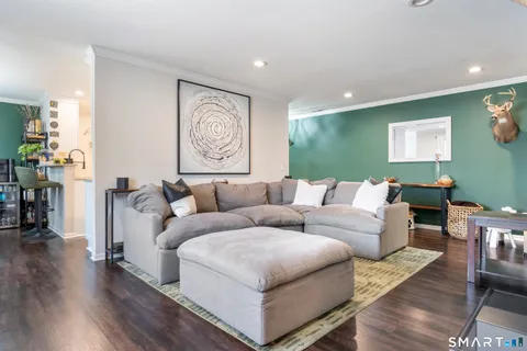 $375,000 | 208 Windgate Circle, Unit D, Monroe, CT 06468