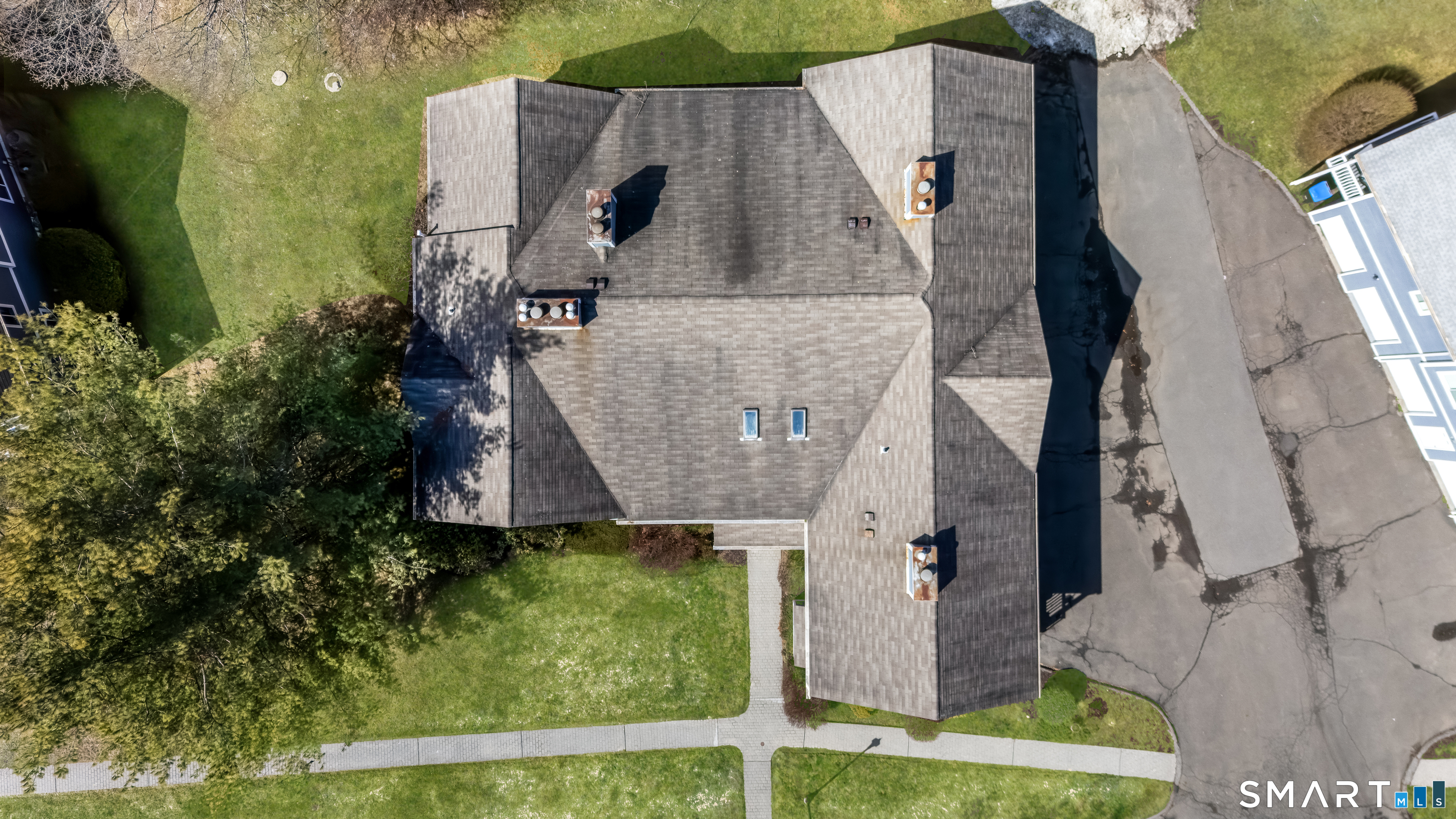 208 Windgate Circle, Unit D Monroe, CT 06468 - Photo 3 of 34