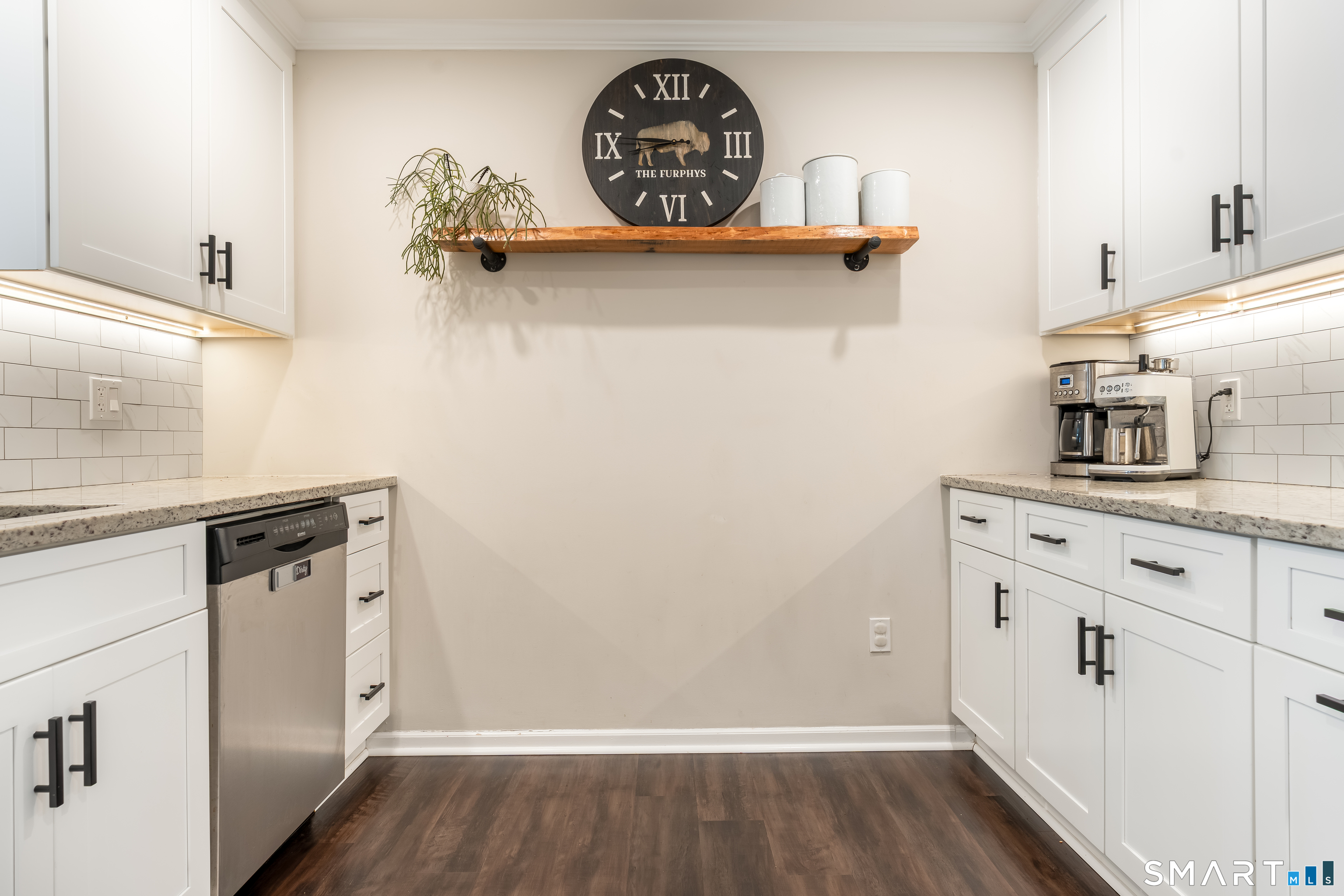 208 Windgate Circle, Unit D Monroe, CT 06468 - Photo 7 of 34