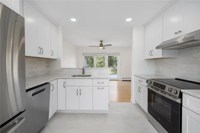 $850,000 | 57 Clinton Street, Unit 57C, Newport, RI 02840