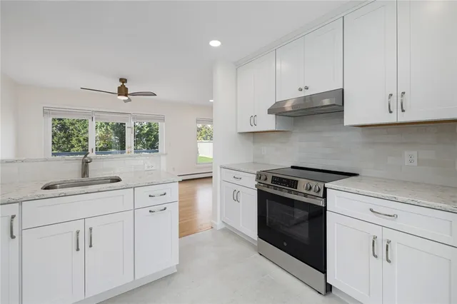 $850,000 | 57 Clinton Street, Unit 57C, Newport, RI 02840