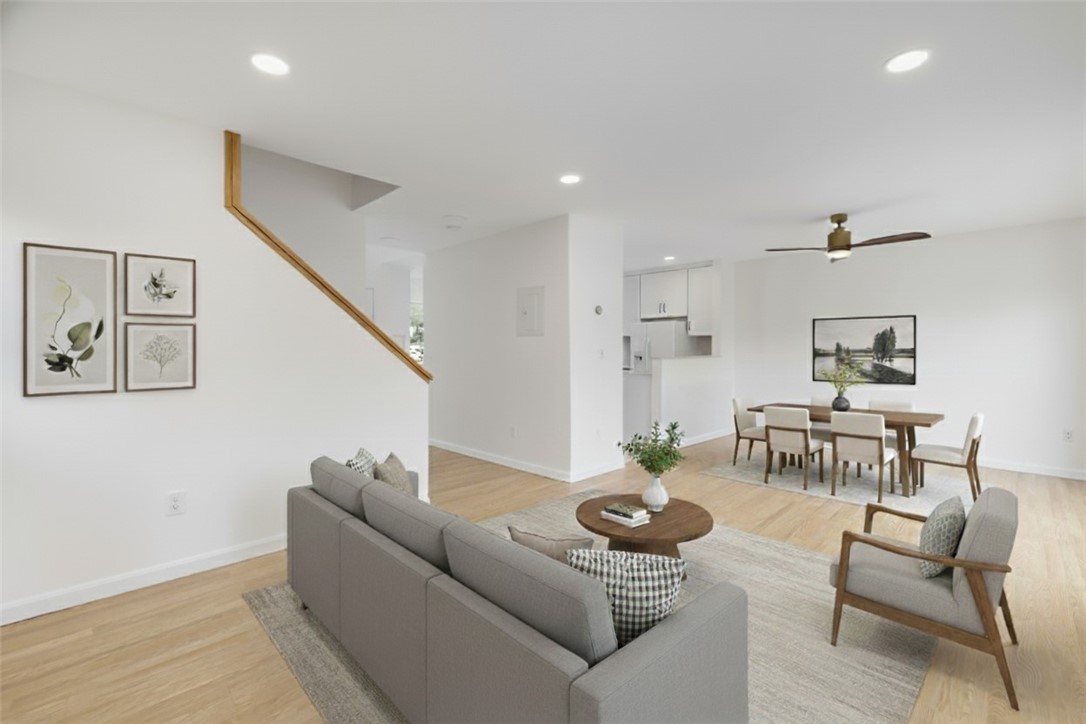 57 Clinton Street, Unit 57C Newport, RI 02840 - Photo 10 of 40 Staged Living & Dining