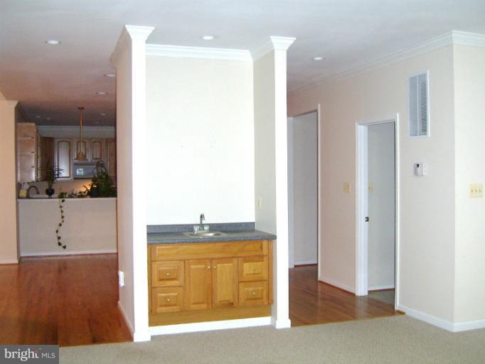 4333 Gene Hemp Road Jefferson, MD 21755 - Photo 23 of 30 Wet Bar