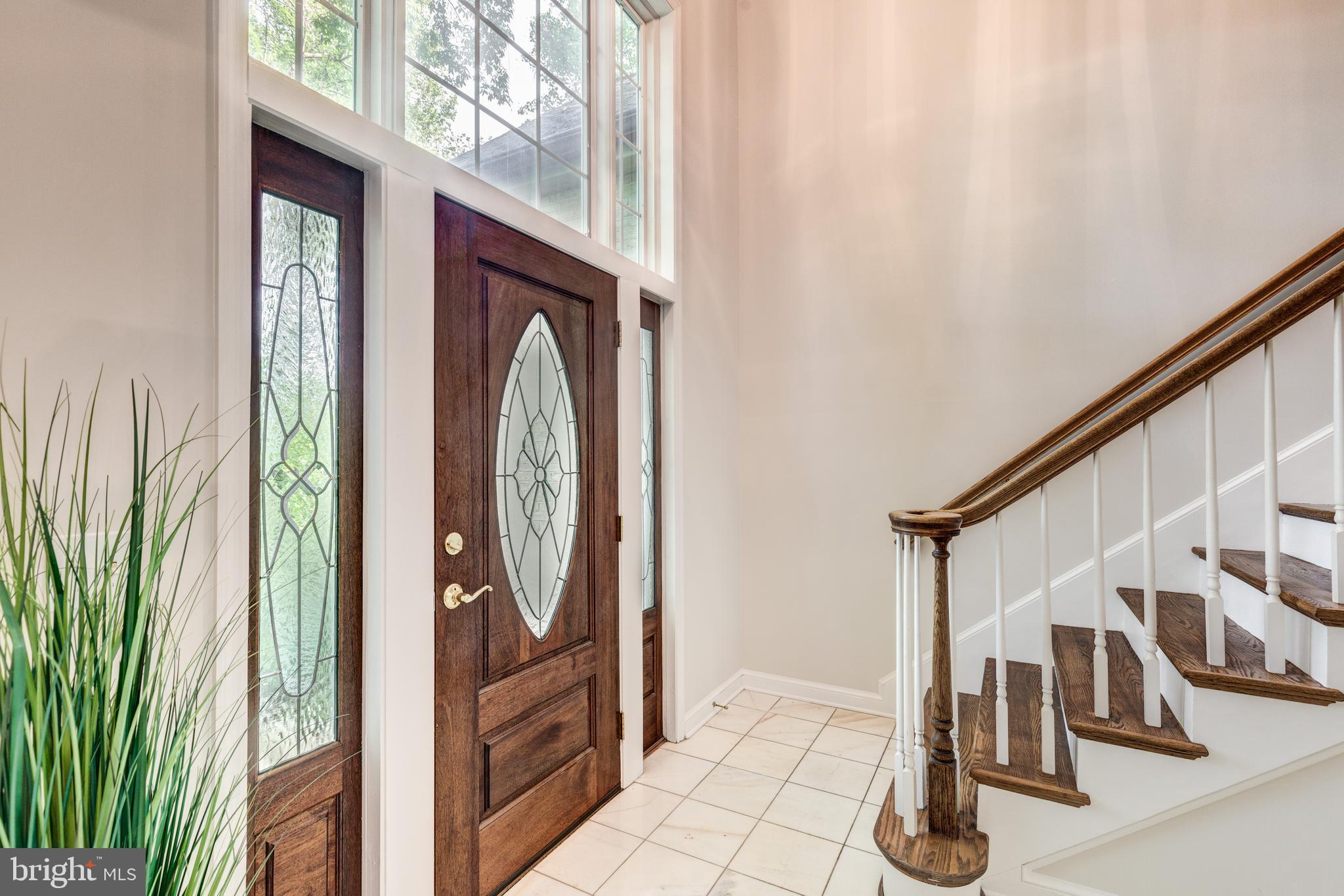 1083 Long Valley Road Westminster, MD 21158 - Photo 12 of 41 2 Story Foyer Entrance