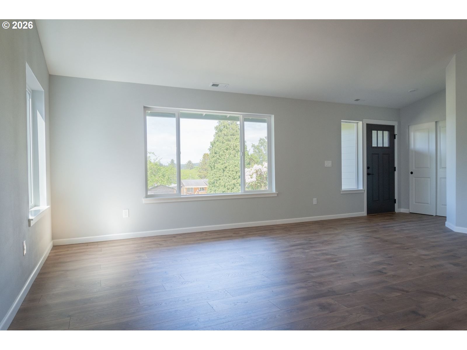 92402 Abbott Road Astoria, OR 97103 - Photo 6 of 32