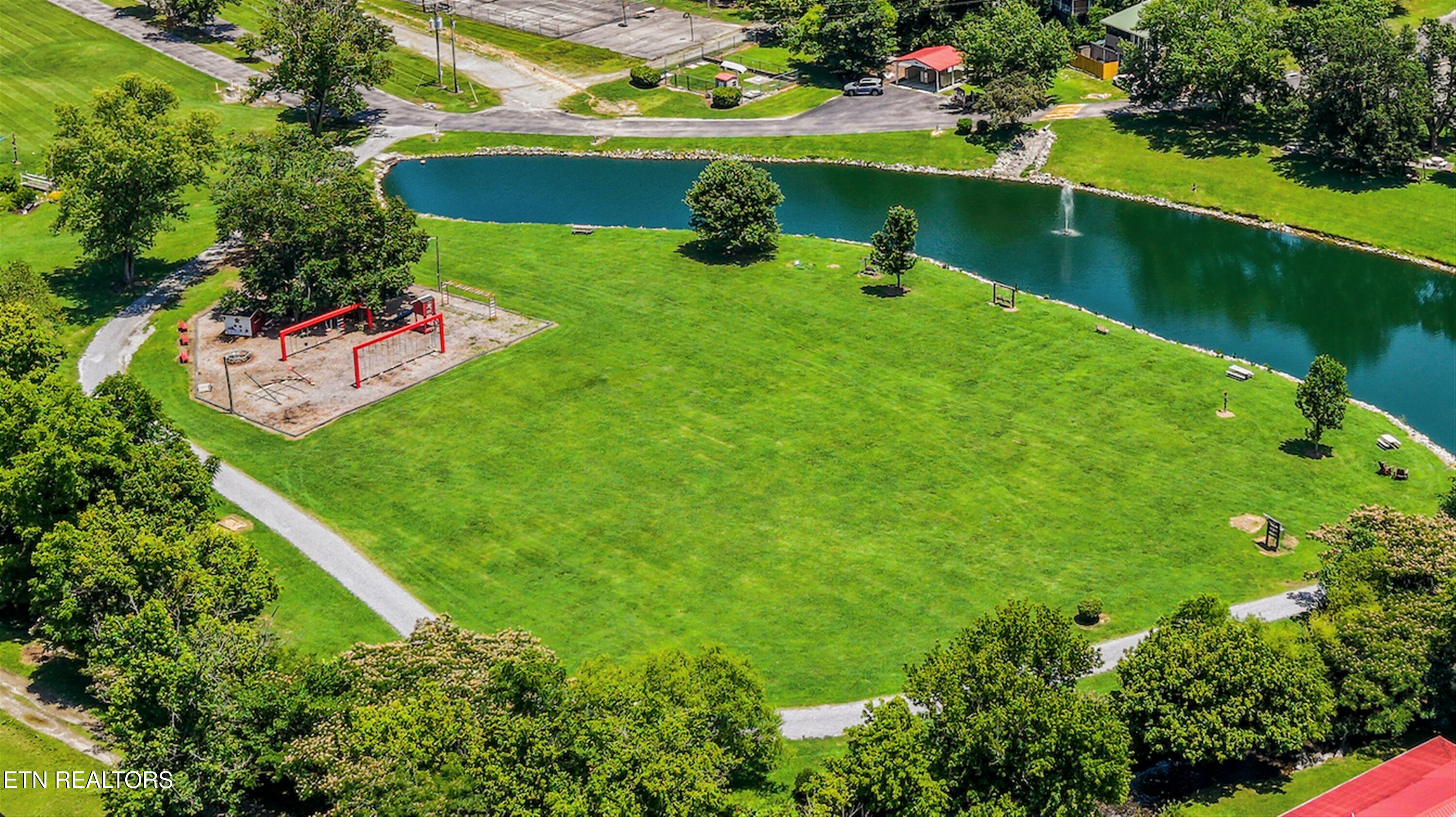 1020 Kildee Street Townsend, TN 37882 - Photo 24 of 29 Golf Course & Playground