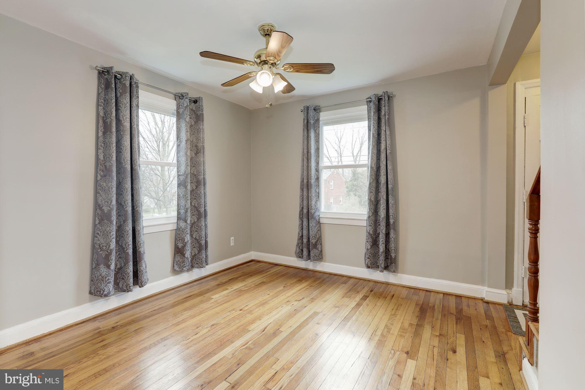 10007 Raynor Road Silver Spring, MD 20901 - Photo 11 of 23 Dining Room