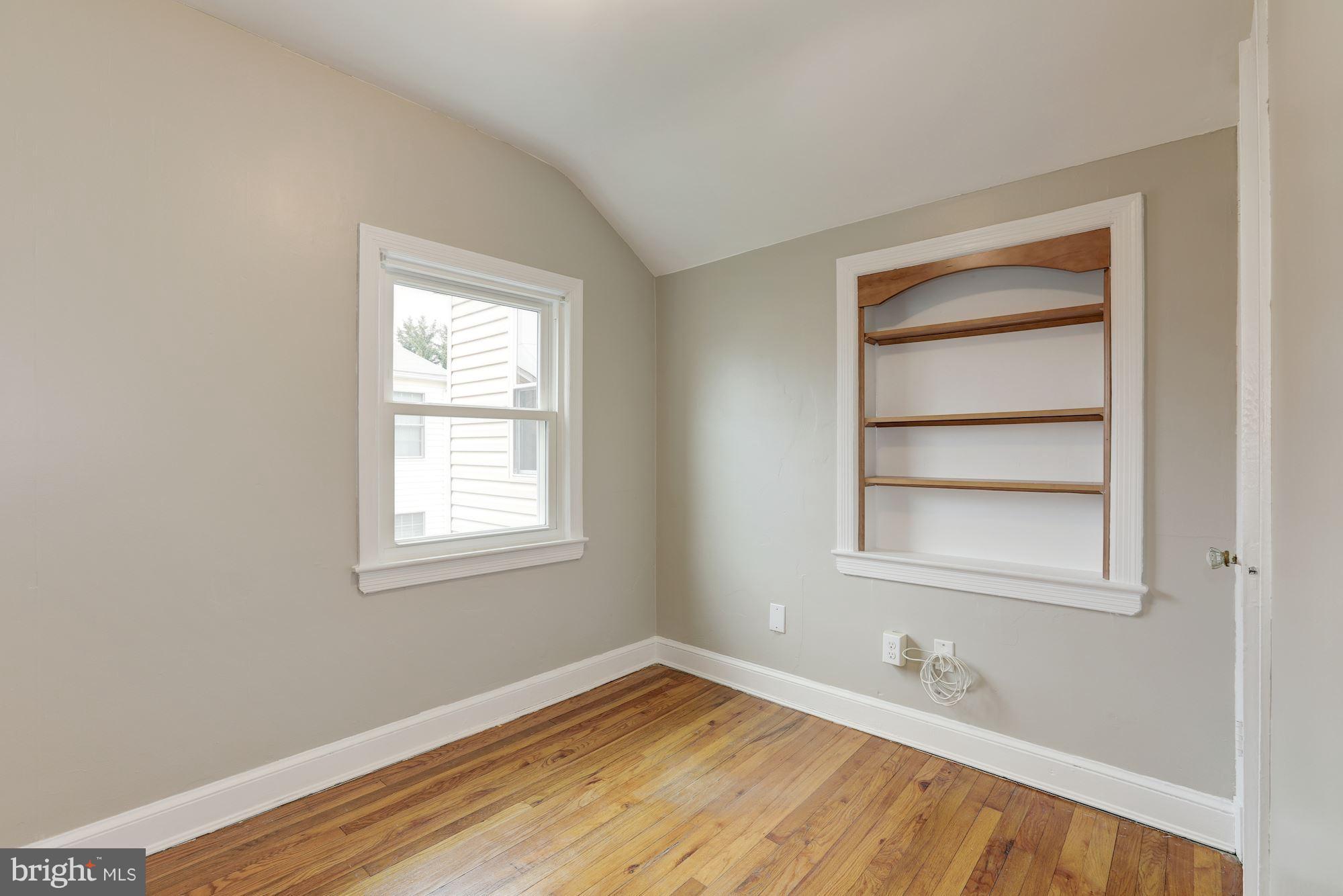 10007 Raynor Road Silver Spring, MD 20901 - Photo 21 of 23 Bedroom #4