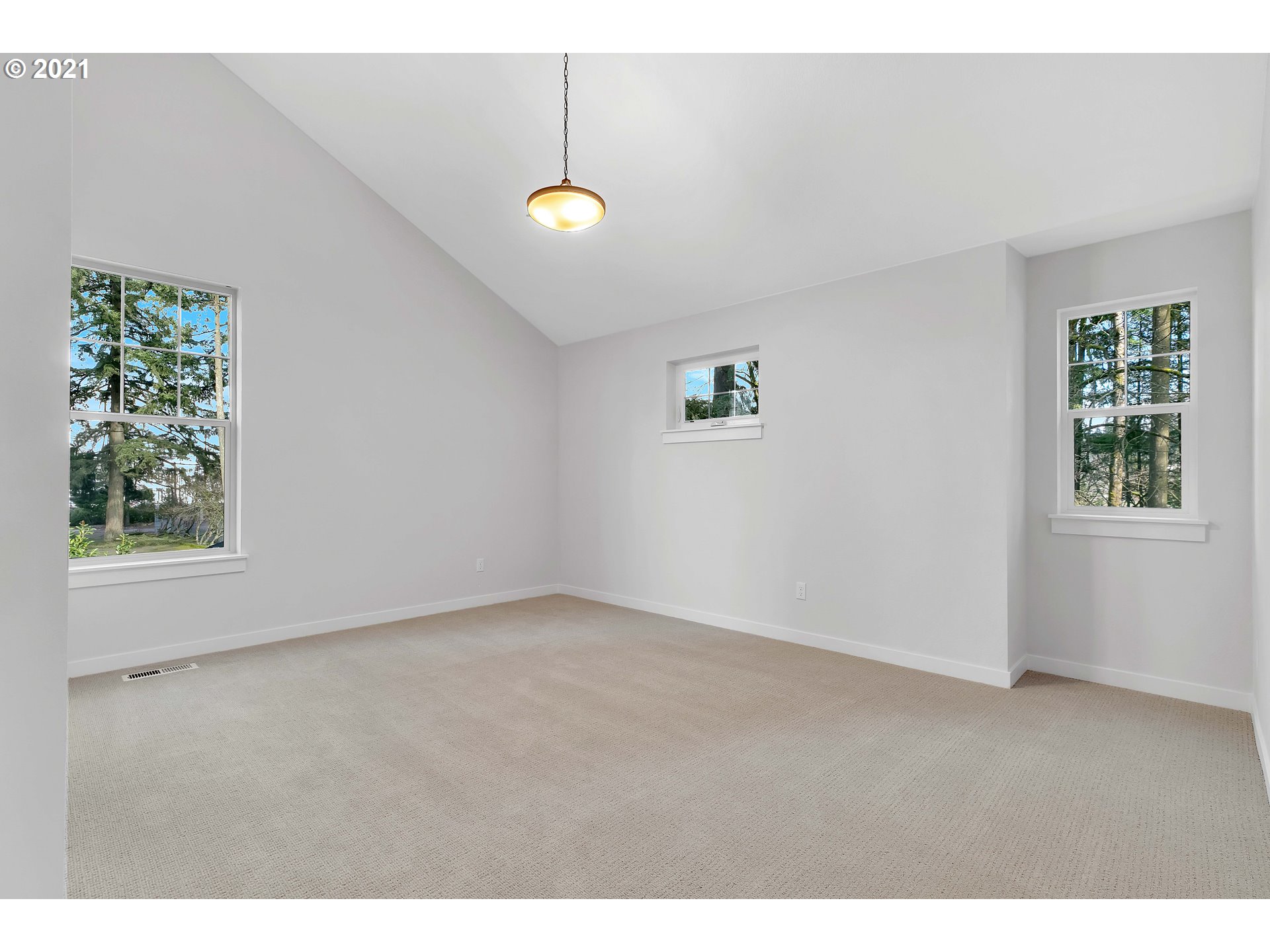 30778 Southwest Fir Avenue Wilsonville, OR 97070 - Photo 21 of 27