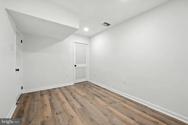 $474,950 | 3814 Persimmon Circle, Fairfax, VA 22031