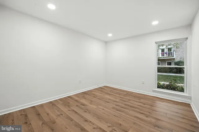 $474,950 | 3814 Persimmon Circle, Fairfax, VA 22031