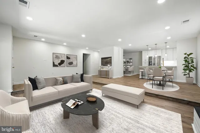 $474,950 | 3814 Persimmon Circle, Fairfax, VA 22031