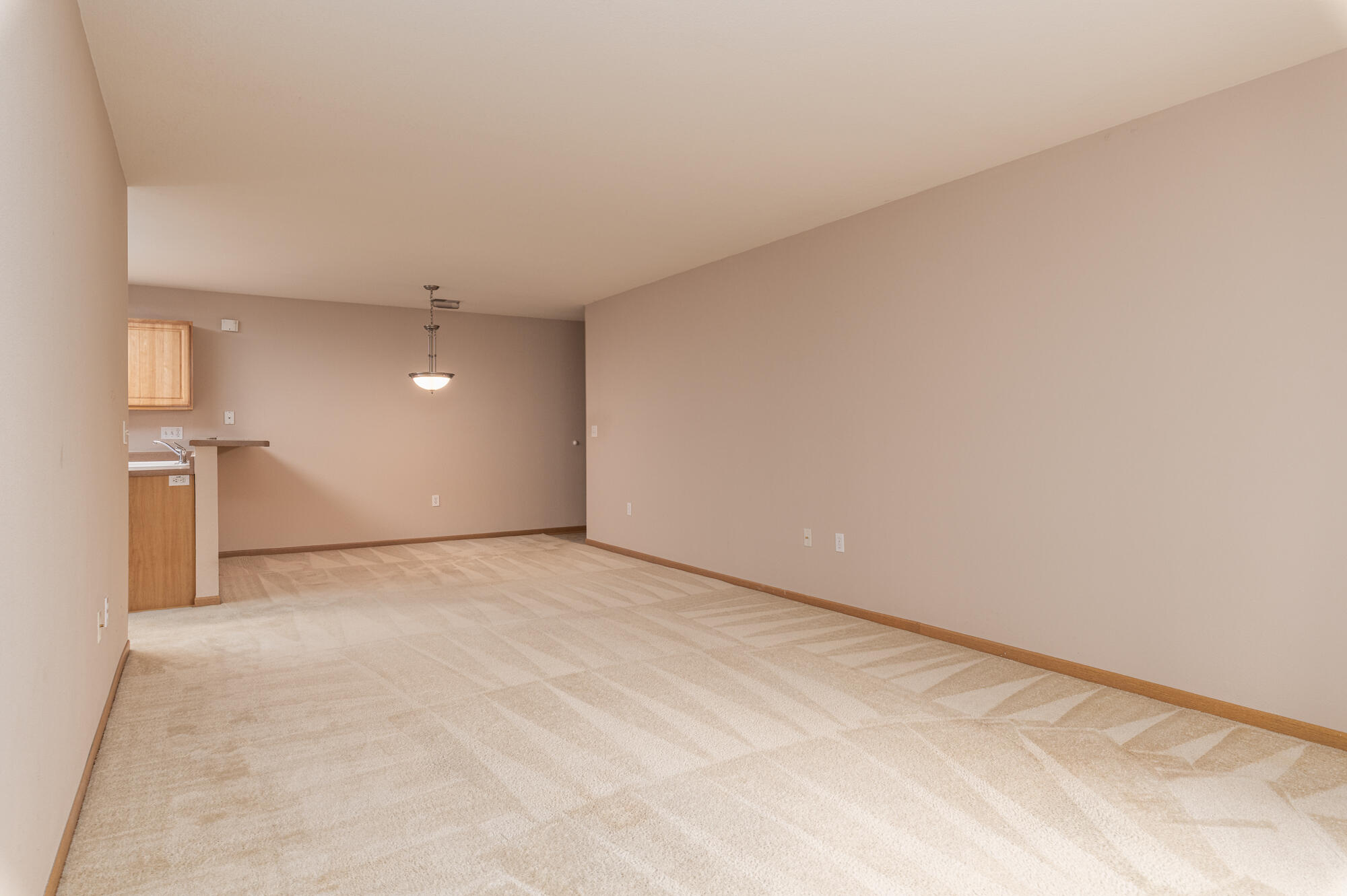 210 East Remer Road Elkhorn, WI 53121 - Photo 6 of 15 210_Remer_#104-005