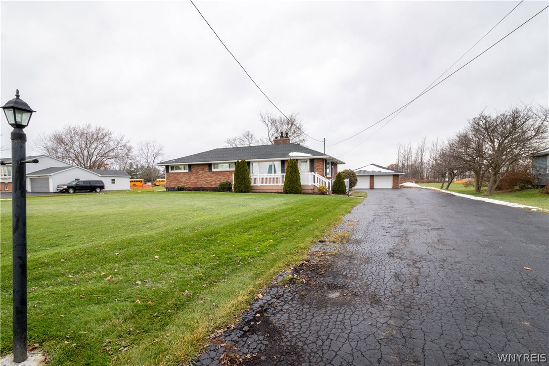 4417 Mapleton Road Pendleton, NY 14094 - Photo 1 of 1