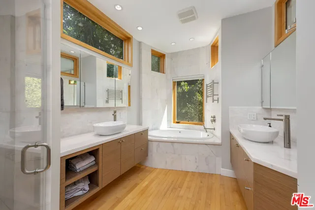 $12,950 | 4108 Murietta Avenue, Sherman Oaks, CA 91423