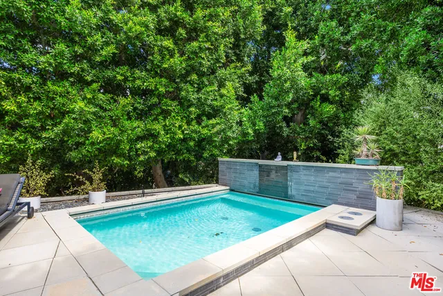 $12,950 | 4108 Murietta Avenue, Sherman Oaks, CA 91423