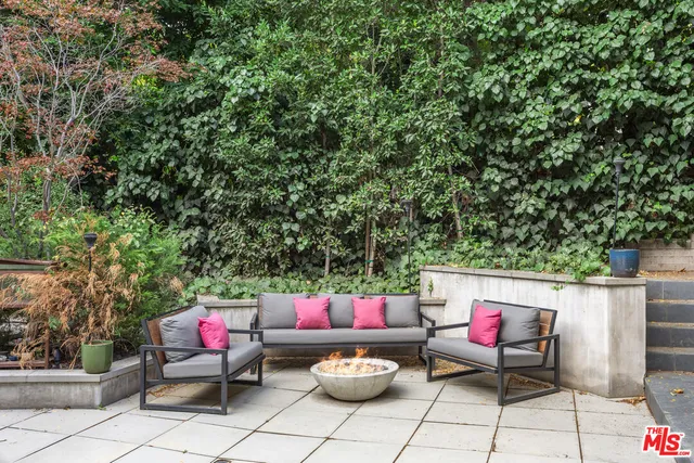 $12,950 | 4108 Murietta Avenue, Sherman Oaks, CA 91423