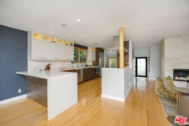 $12,950 | 4108 Murietta Avenue, Sherman Oaks, CA 91423