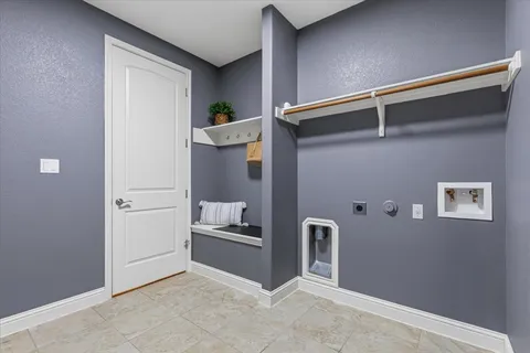 $875,000 | 531 Whispering Wind Way, Austin, TX 78737