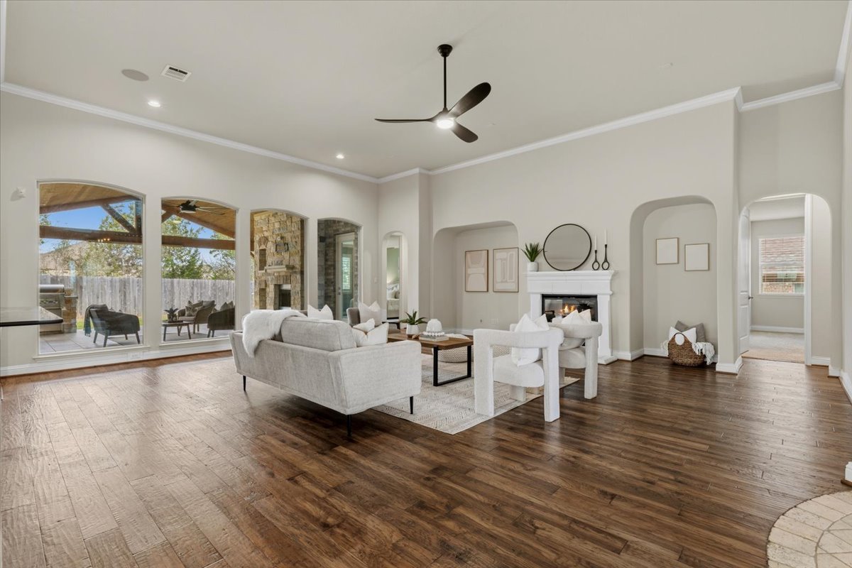 531 Whispering Wind Way Austin, TX 78737 - Photo 8 of 40