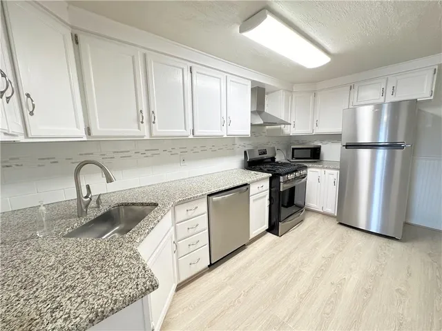 $1,495 | 1902 Shamokin Street, Pittsburgh, PA 15203