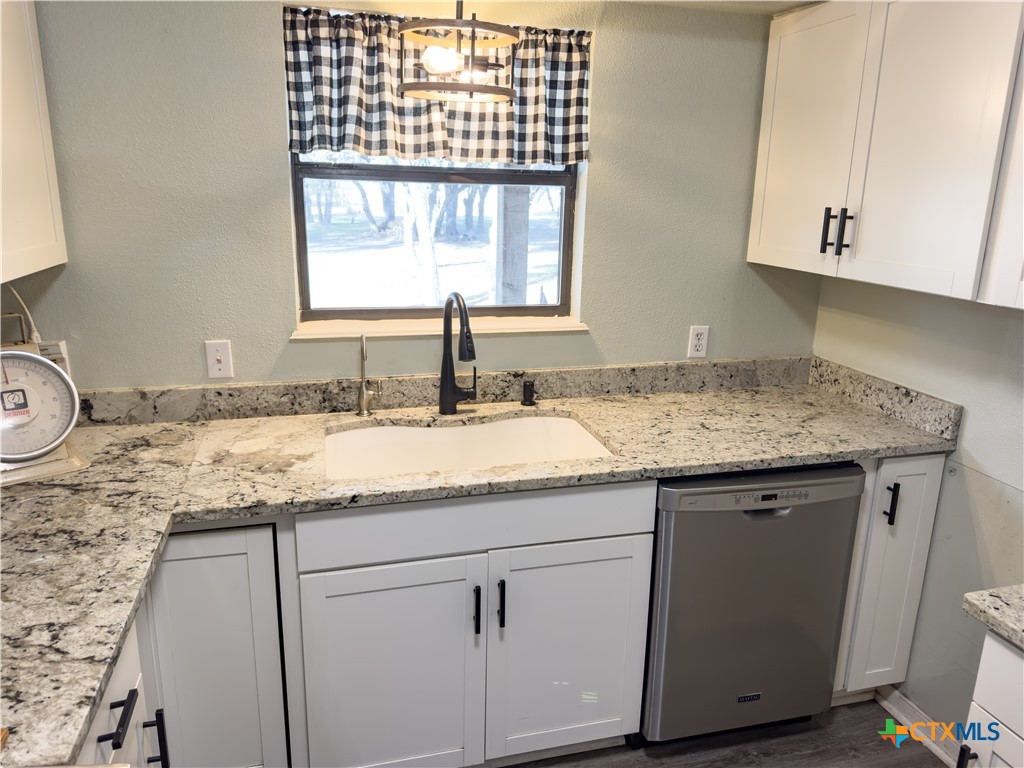 1374 Bego Road Goliad, TX 77963 - Photo 15 of 44