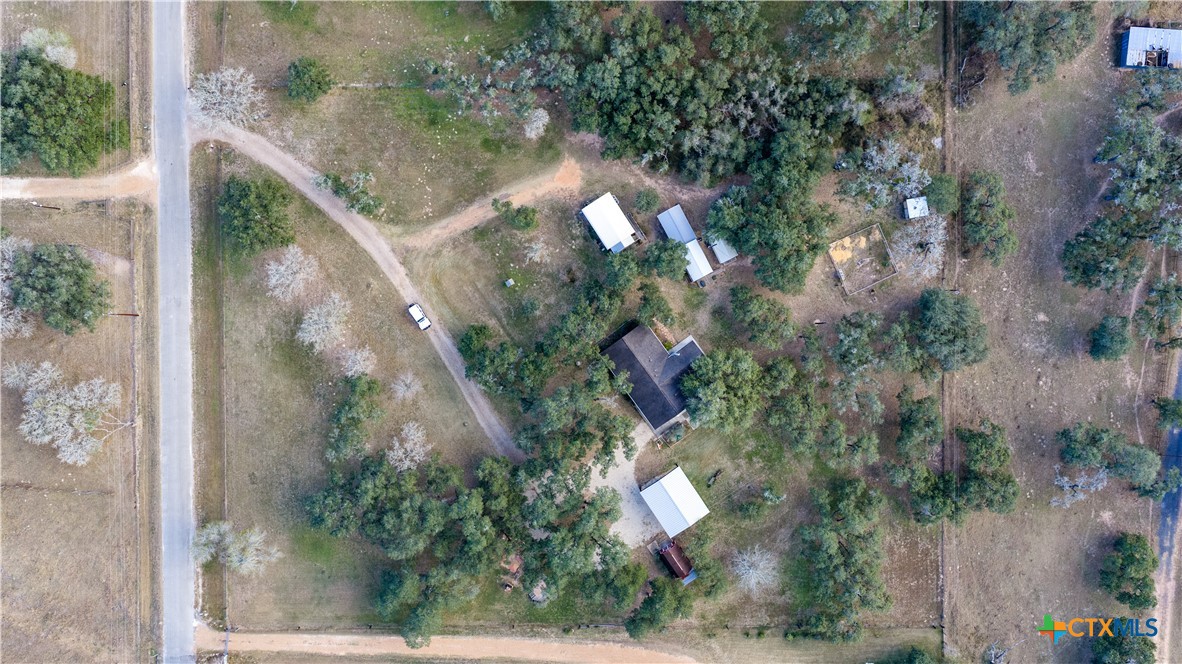 1374 Bego Road Goliad, TX 77963 - Photo 6 of 44