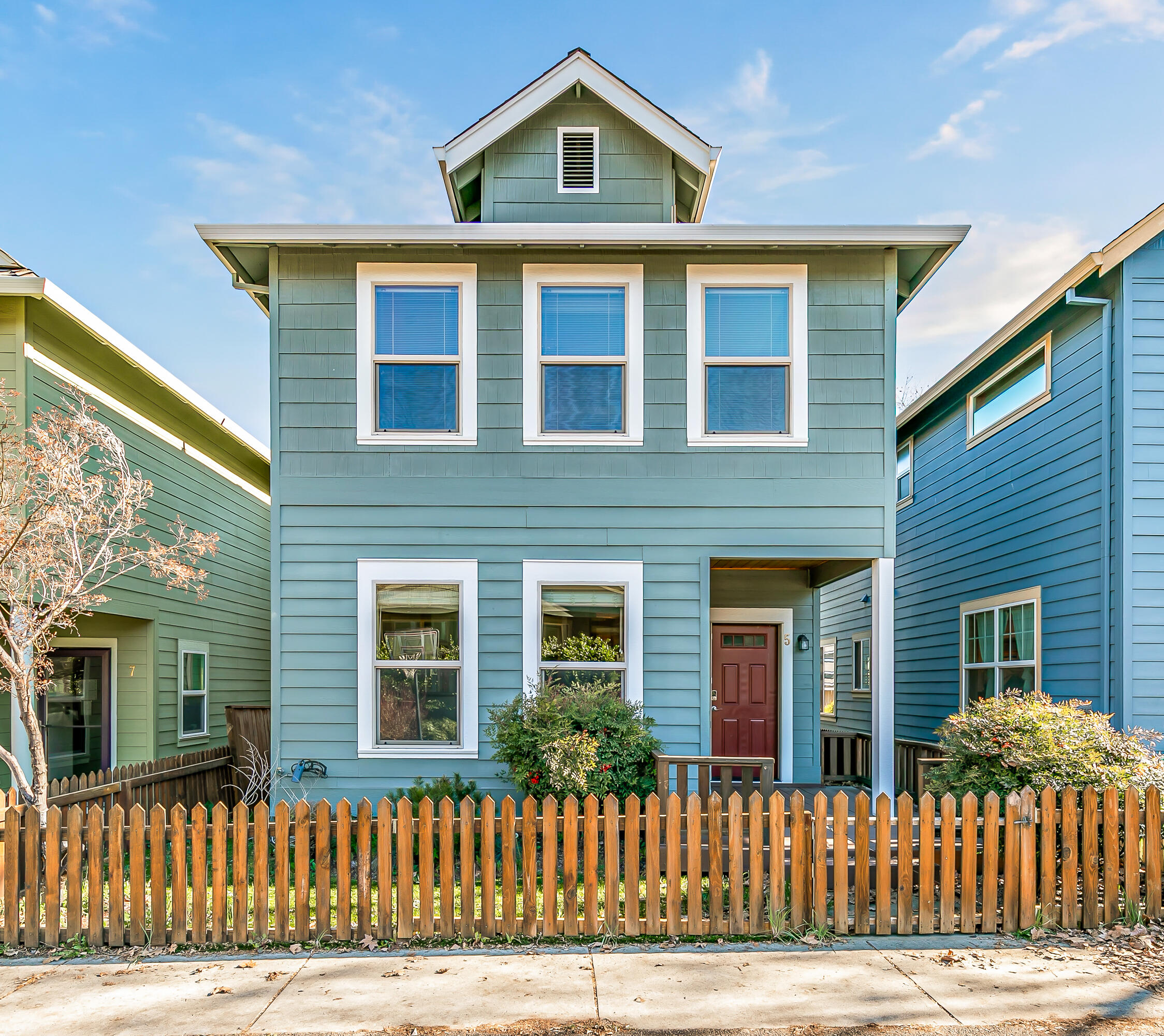 5 Logan Way Talent, OR 97540 - Photo 1 of 35 9R9A6206