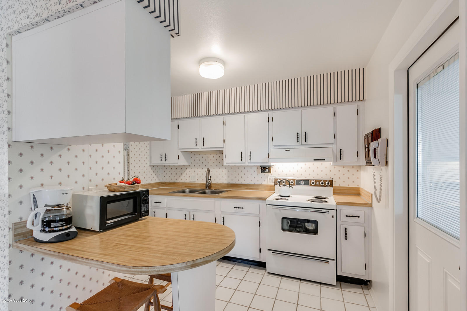 2775 Pembroke Road Melbourne, FL 32935 - Photo 10 of 27 Kitchen 2