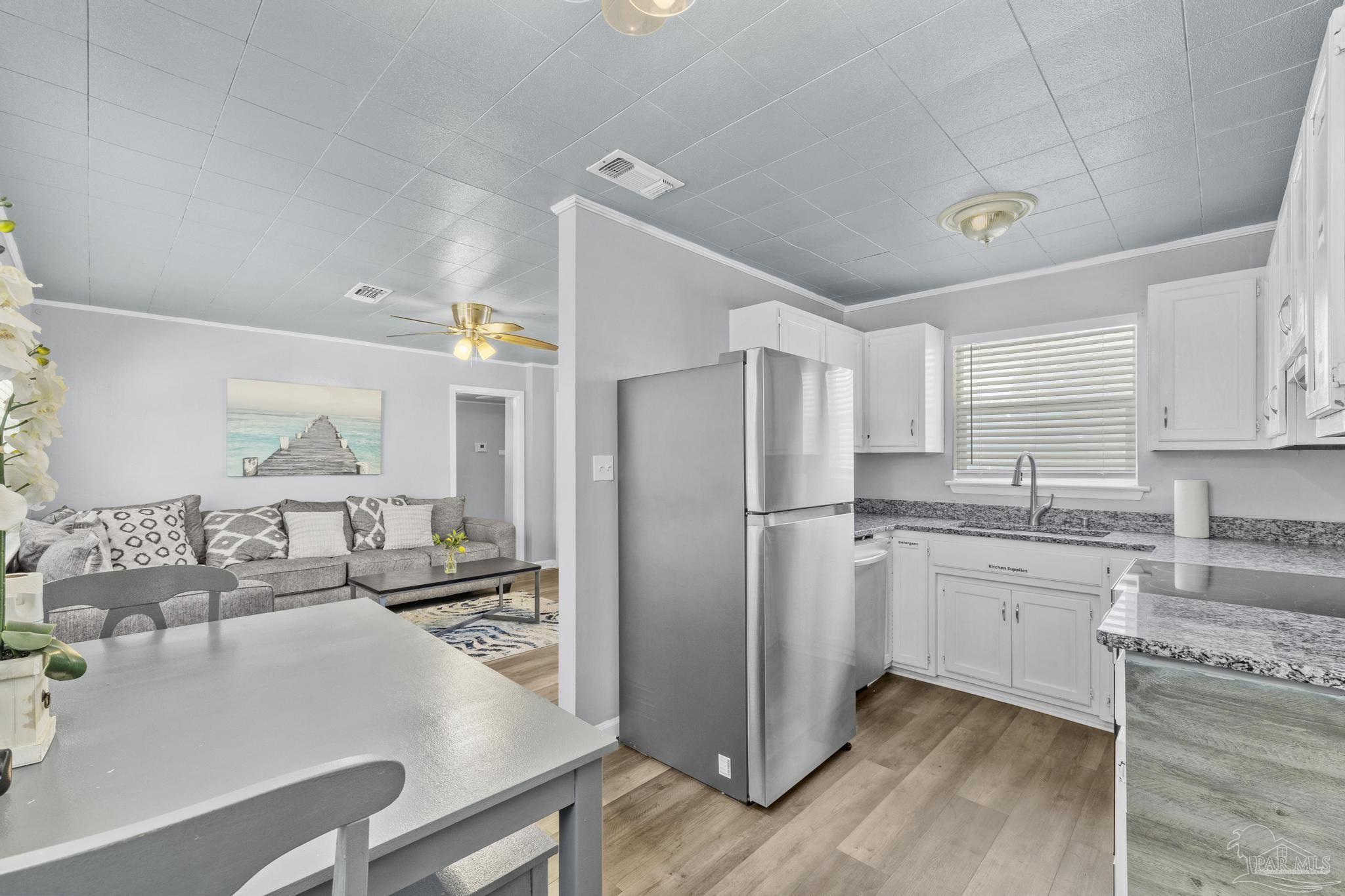 4516 East Montclair Road Pensacola, FL 32505 - Photo 12 of 29