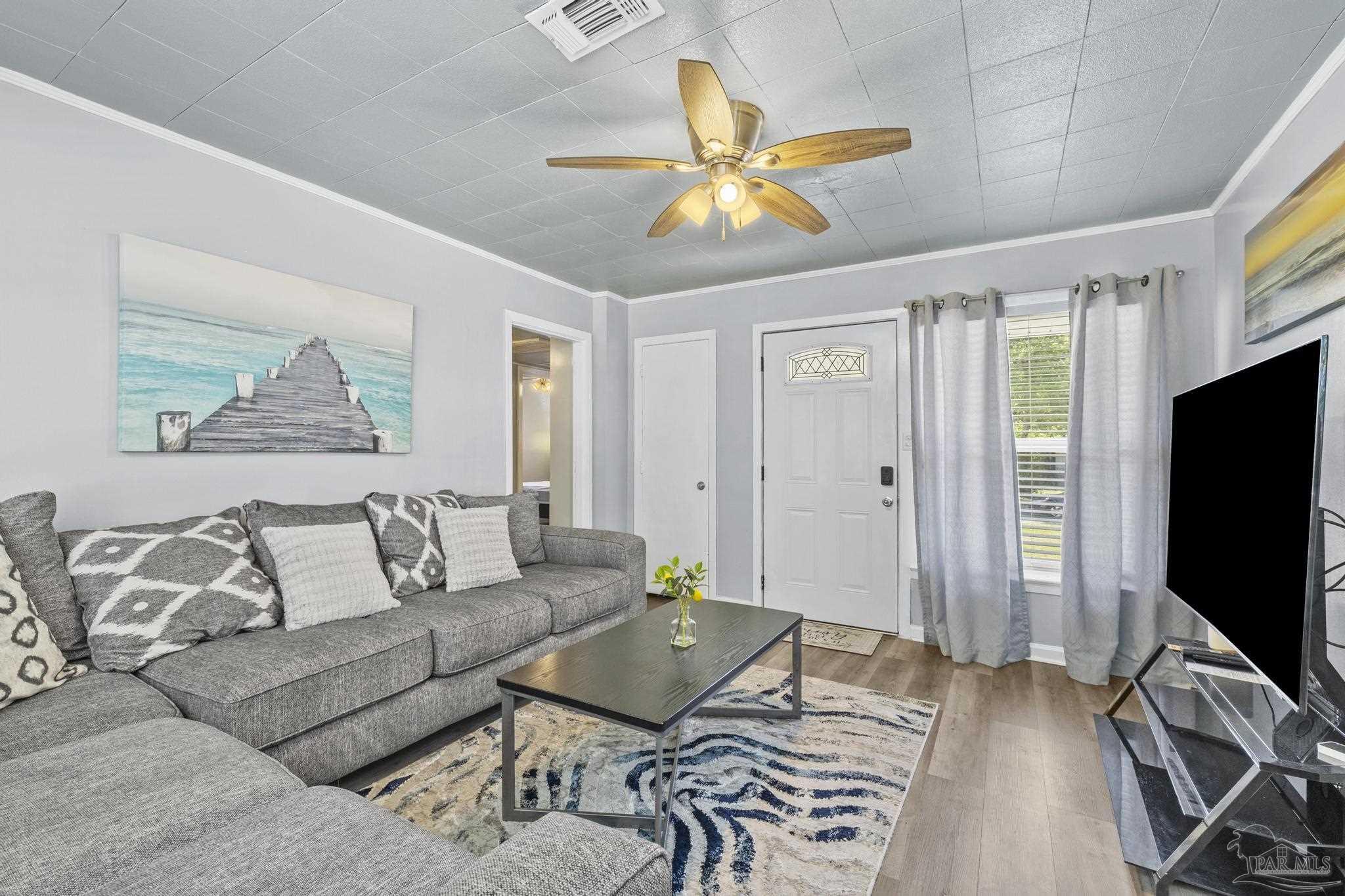 4516 East Montclair Road Pensacola, FL 32505 - Photo 3 of 29