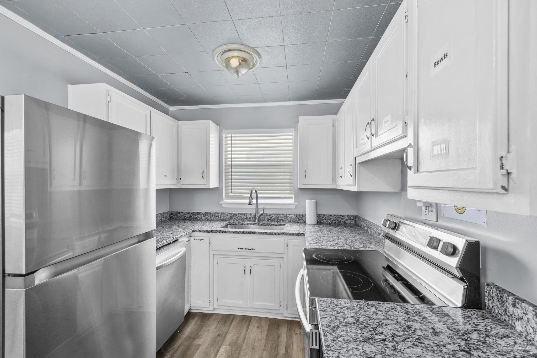 4516 East Montclair Road Pensacola, FL 32505 - Photo 9 of 29