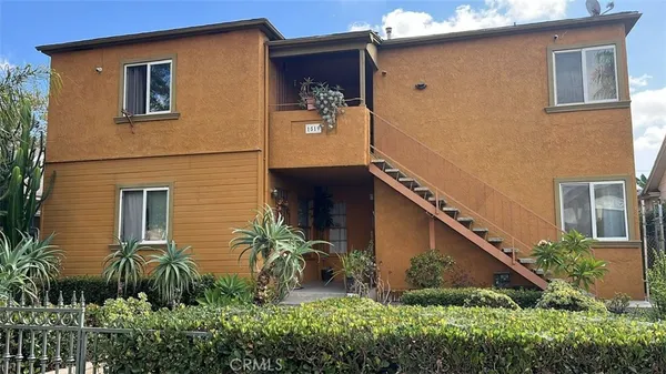 $1,650,000 | 1519 North Ross Street, Santa Ana, CA 92706