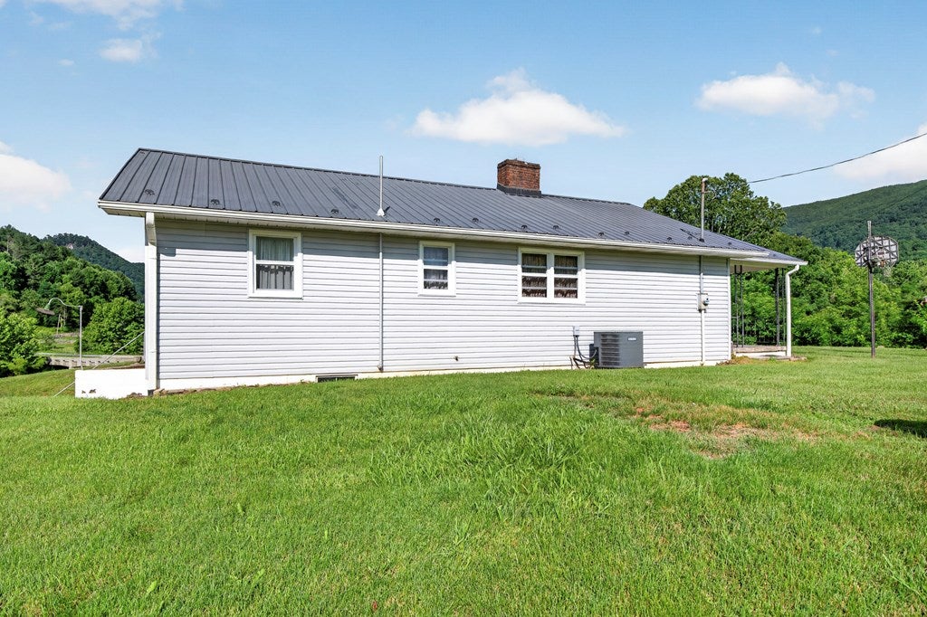 745 Veterans Road Broadford, VA 24316 - Photo 39 of 48 Gallery Image 39