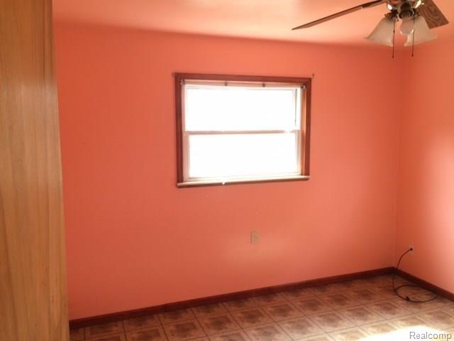 2964 South Summers Road Imlay City, MI 48444 - Photo 14 of 43 bed 1.JPG