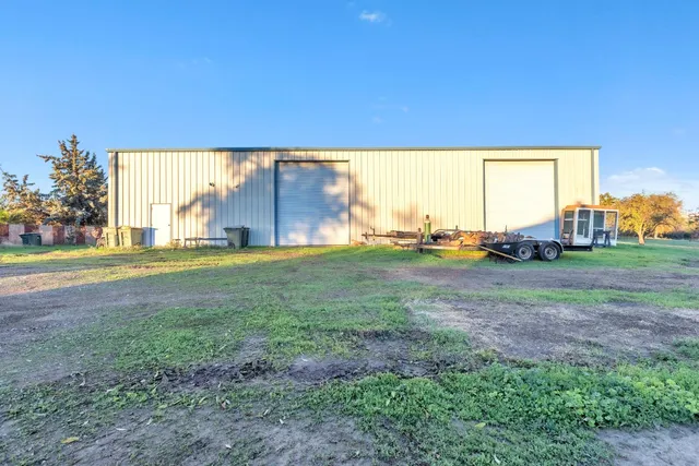 $1,200,000 | 25752 State Highway, Esparto, CA 95627