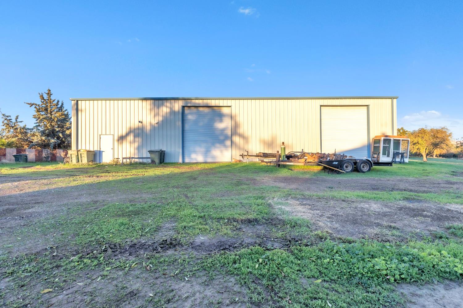 25752 State Highway Esparto, CA 95627 - Photo 16 of 60 a view of a big room with a large trees