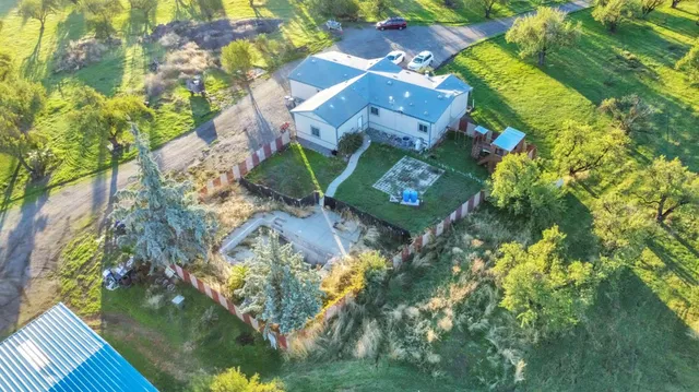 $1,200,000 | 25752 State Highway, Esparto, CA 95627