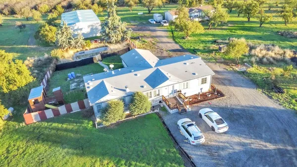 $1,149,000 | 25752 State Highway, Esparto, CA 95627