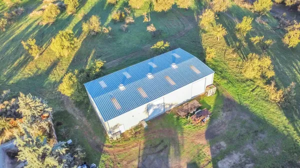 $1,149,000 | 25752 State Highway, Esparto, CA 95627