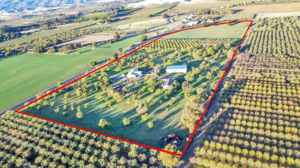 $1,149,000 | 25752 State Highway, Esparto, CA 95627