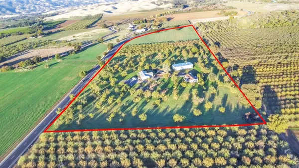 $1,149,000 | 25752 State Highway, Esparto, CA 95627
