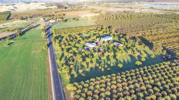 $1,149,000 | 25752 State Highway, Esparto, CA 95627