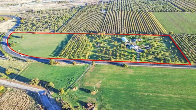 $1,200,000 | 25752 State Highway, Esparto, CA 95627