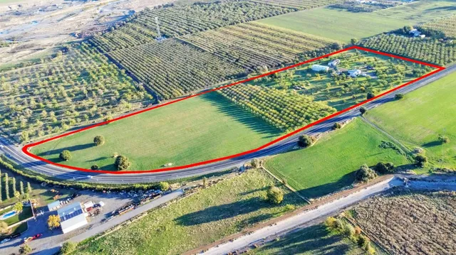 $1,200,000 | 25752 State Highway, Esparto, CA 95627