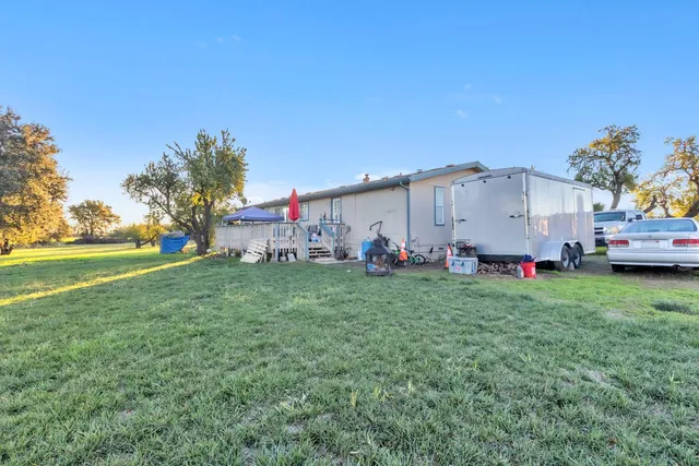 $1,200,000 | 25752 State Highway, Esparto, CA 95627