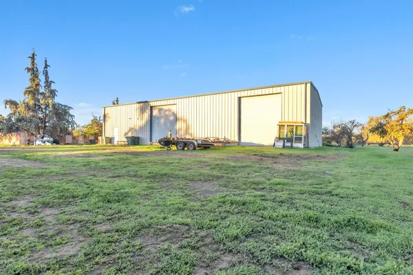 $1,149,000 | 25752 State Highway, Esparto, CA 95627